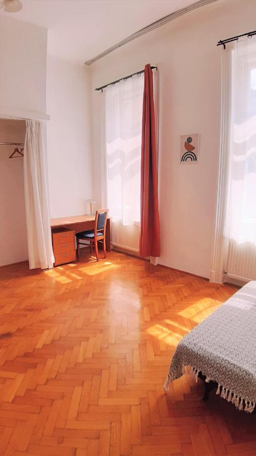 Citypark Classic Downtown Apartment Budapest Exterior photo